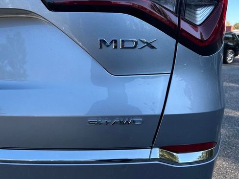 New 2026 Acura MDX SH-AWD image 9