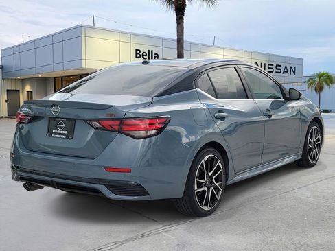 Certified 2024 Nissan Sentra SR w/ SR Premium Package FWD image 6