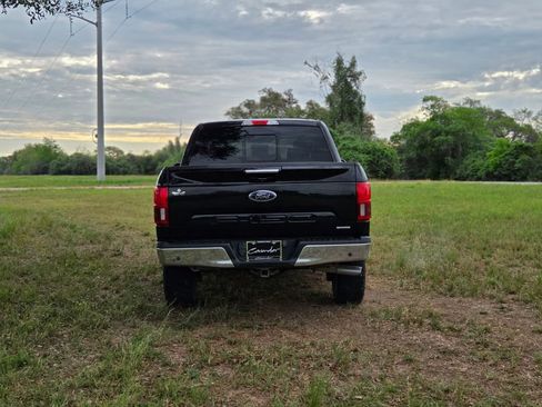 Used 2019 Ford F150 Lariat image 6