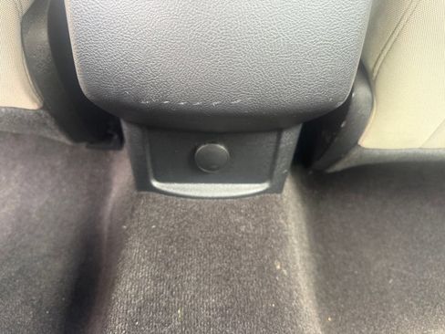 Used 2019 Ford Fusion S FWD image 34