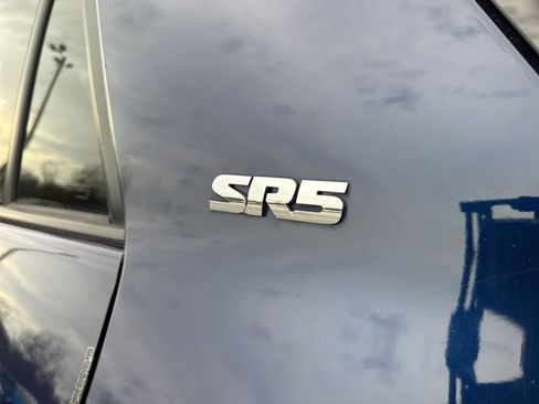 Used 2016 Toyota 4Runner SR5 Premium image 29