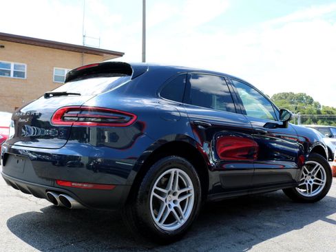 Used 2017 Porsche Macan S image 2