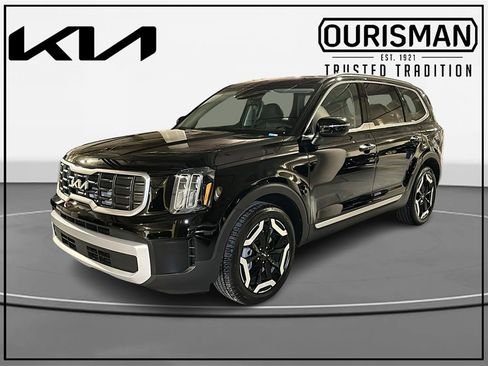 New 2025 Kia Telluride S image 2