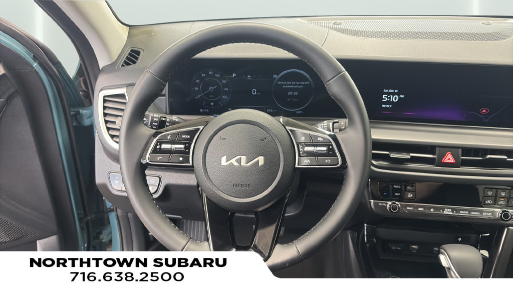 Used 2025 Kia Seltos EX AWD/4WD image 23