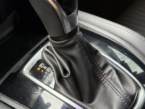 Used 2018 Nissan Rogue Sport SL image 30