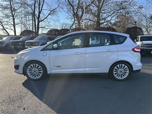 Certified 2017 Ford C-MAX Energi SE w/ Equipment Group 402A image 8