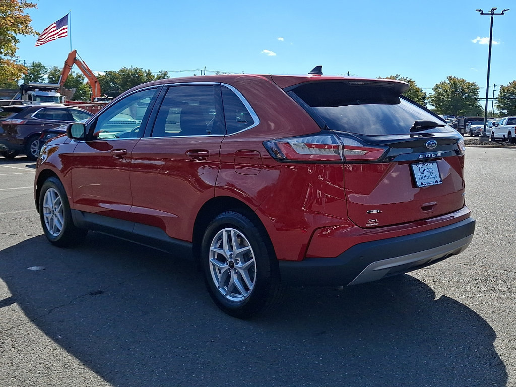 Used 2024 Ford Edge SEL w/ Convenience Package AWD/4WD image 7