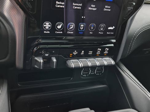 Used 2021 RAM 1500 Limited w/ Night Edition image 33