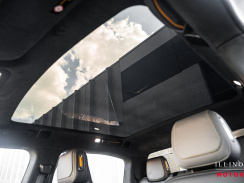 Used 2022 Rivian R1T Adventure image 30