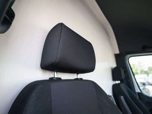 Used 2023 Mercedes-Benz Sprinter 2500 image 20