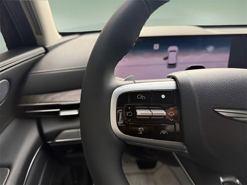 New 2025 Genesis GV80 2.5T Prestige image 22
