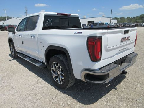 New 2026 GMC Sierra 1500 SLT w/ SLT Premium Plus Package AWD/4WD image 7