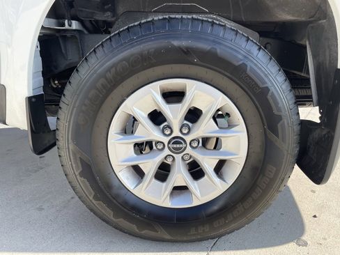 Certified 2025 Nissan Frontier S w/ S Utility Package image 17