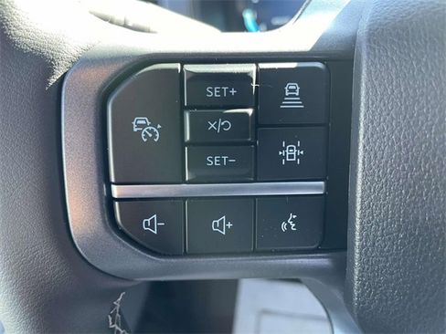 New 2025 Ford F150 Lariat w/ Equipment Group 501A Mid image 17