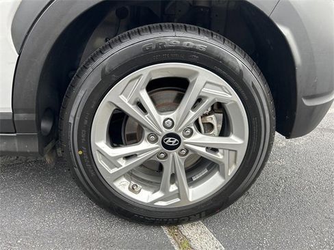 Used 2023 Hyundai Kona SEL w/ Cargo Package image 27