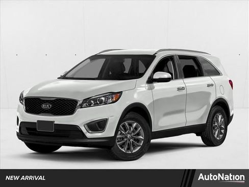 Used 2017 Kia Sorento L image 1