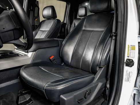 Used 2022 Ford F250 Lariat w/ Lariat Value Package image 30