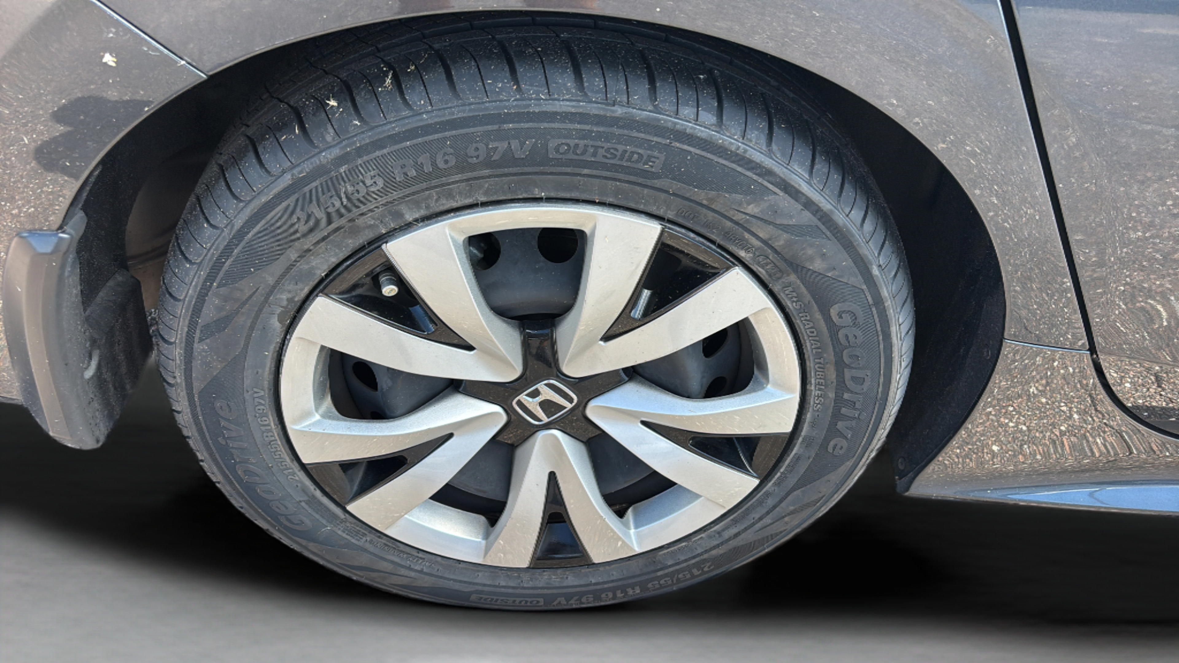 Certified 2024 Honda Civic LX image 33