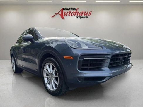 Used 2020 Porsche Cayenne AWD/4WD image 1