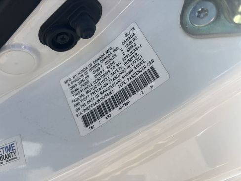 Used 2018 Honda Civic Si image 19