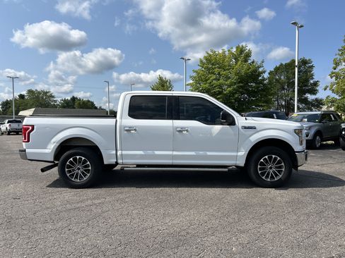 Used 2015 Ford F150 XLT w/ Equipment Group 302A Luxury AWD/4WD image 2
