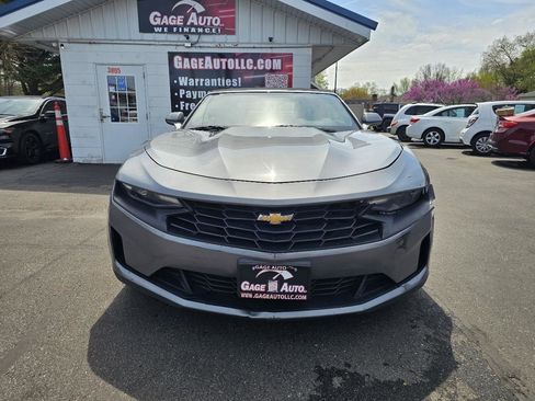 Used 2020 Chevrolet Camaro LT image 3
