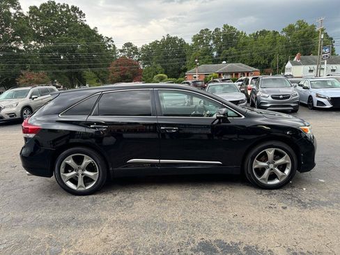 Used 2013 Toyota Venza XLE AWD/4WD image 4