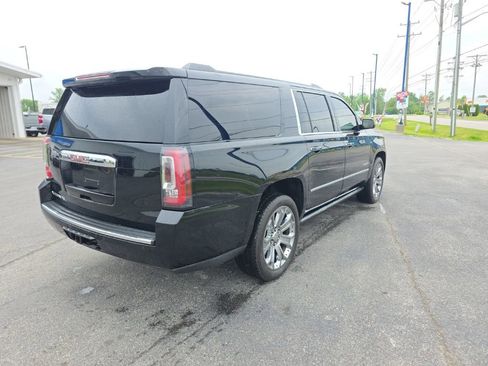 Used 2016 GMC Yukon XL Denali w/ Open Road Package AWD/4WD image 5