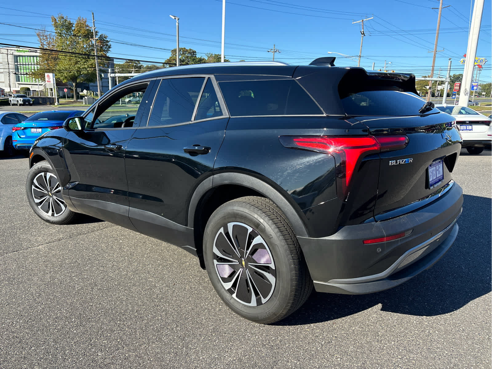 Certified 2024 Chevrolet Blazer EV LT AWD/4WD image 25