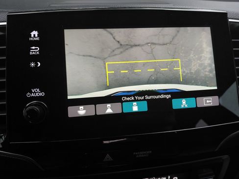 Used 2021 Honda Passport Elite image 12