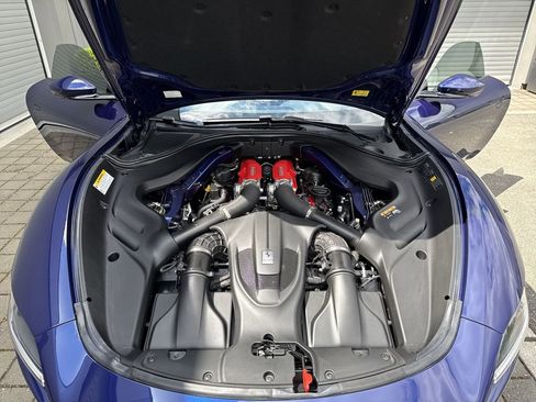 Certified 2023 Ferrari Roma RWD image 25