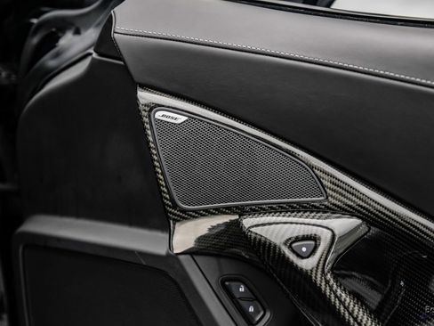 Used 2015 Chevrolet Corvette Z06 w/ 3LZ Preferred Equipment Group image 95