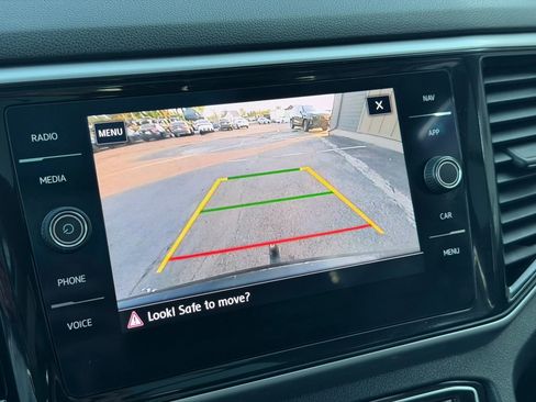 Used 2021 Volkswagen Atlas SEL image 38