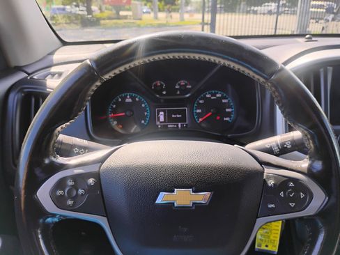 Used 2022 Chevrolet Colorado LT w/ Fleet Safety Package RWD image 33