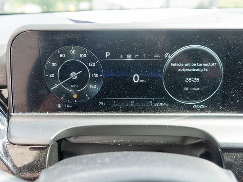 Used 2024 Kia Seltos S AWD/4WD image 19