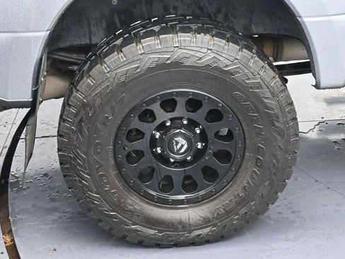 Used 2020 Ford F250 Lariat w/ Lariat Ultimate Package image 38