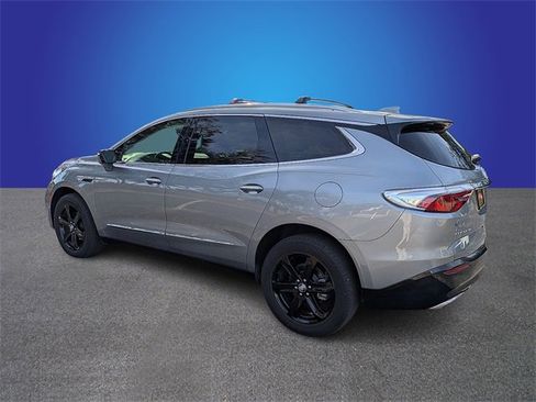 Used 2024 Buick Enclave Premium w/ Experience Buick Package image 3