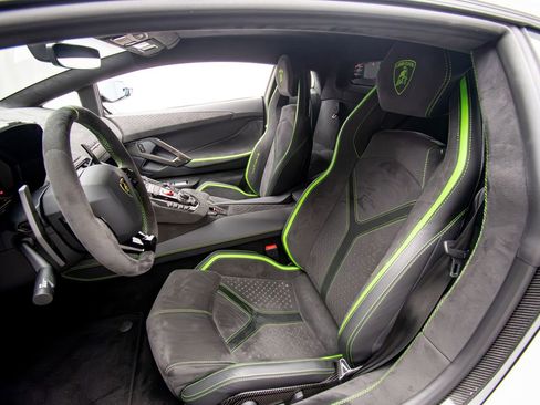 Used 2022 Lamborghini Aventador LP 780-4 Ultimae AWD/4WD image 12