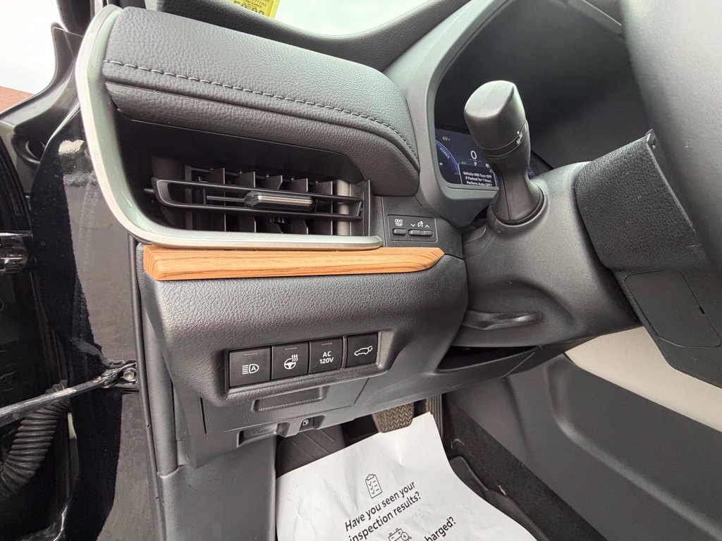 Used 2024 Toyota Grand Highlander AWD Hybrid image 17