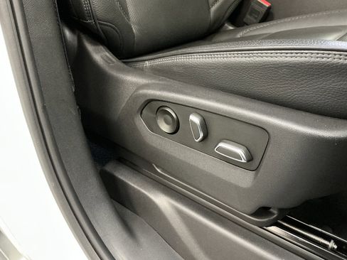 Used 2023 GMC Sierra 1500 Denali AWD/4WD image 42