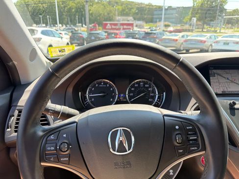 Used 2020 Acura MDX SH-AWD w/ Technology Package image 10