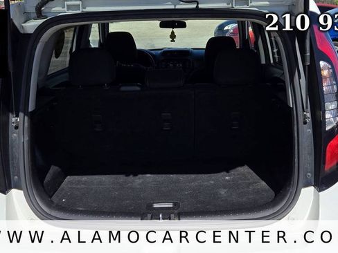Used 2018 Kia Soul + FWD image 24
