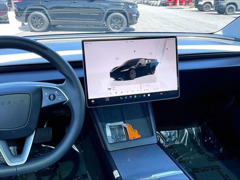 Used 2025 Tesla Model 3 Long Range RWD image 5
