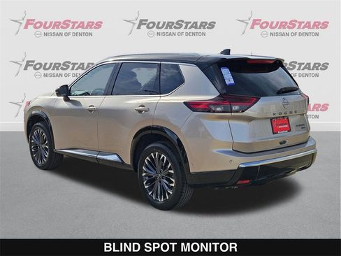 New 2026 Nissan Rogue Platinum image 7