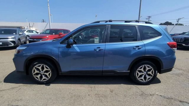 Used 2020 Subaru Forester Premium AWD/4WD image 5