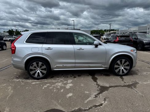 Used 2022 Volvo XC90 T6 Inscription w/ Advanced Package AWD/4WD image 4