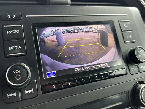 Used 2019 Honda Civic Sport image 25