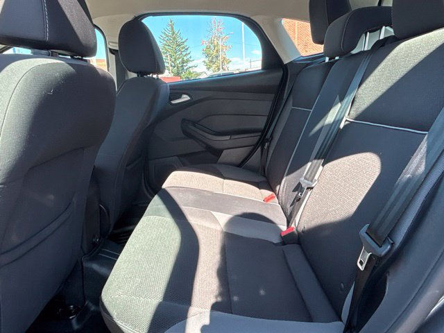 Used 2014 Ford Focus SE FWD image 22