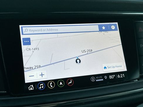 Used 2024 Buick Enclave Premium image 18