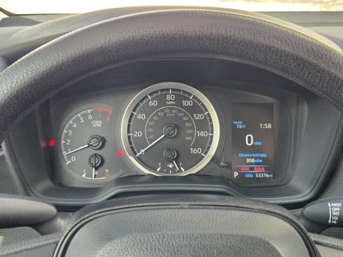 Used 2021 Toyota Corolla LE image 24